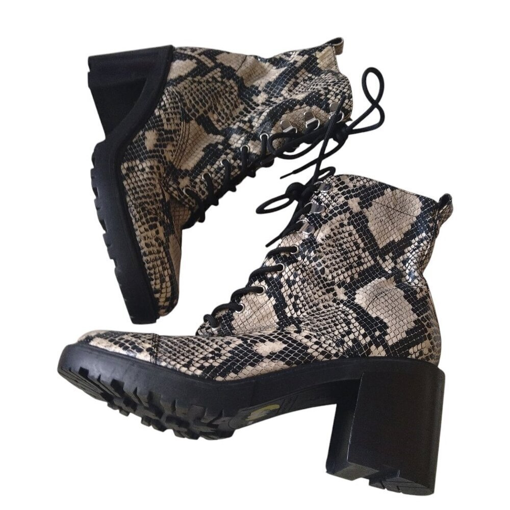 Marc Fisher MF LANIE2 Women's Size 9M Snake Print Lug Sole Block Heel Boots